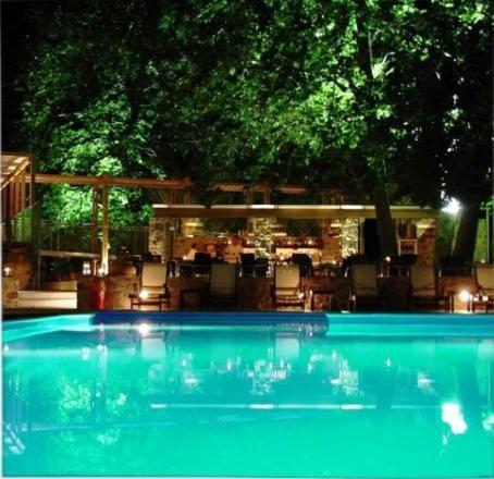 Astoria Hotel Troulos Bagian luar foto