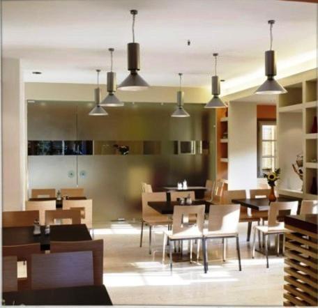 Astoria Hotel Troulos Bagian luar foto